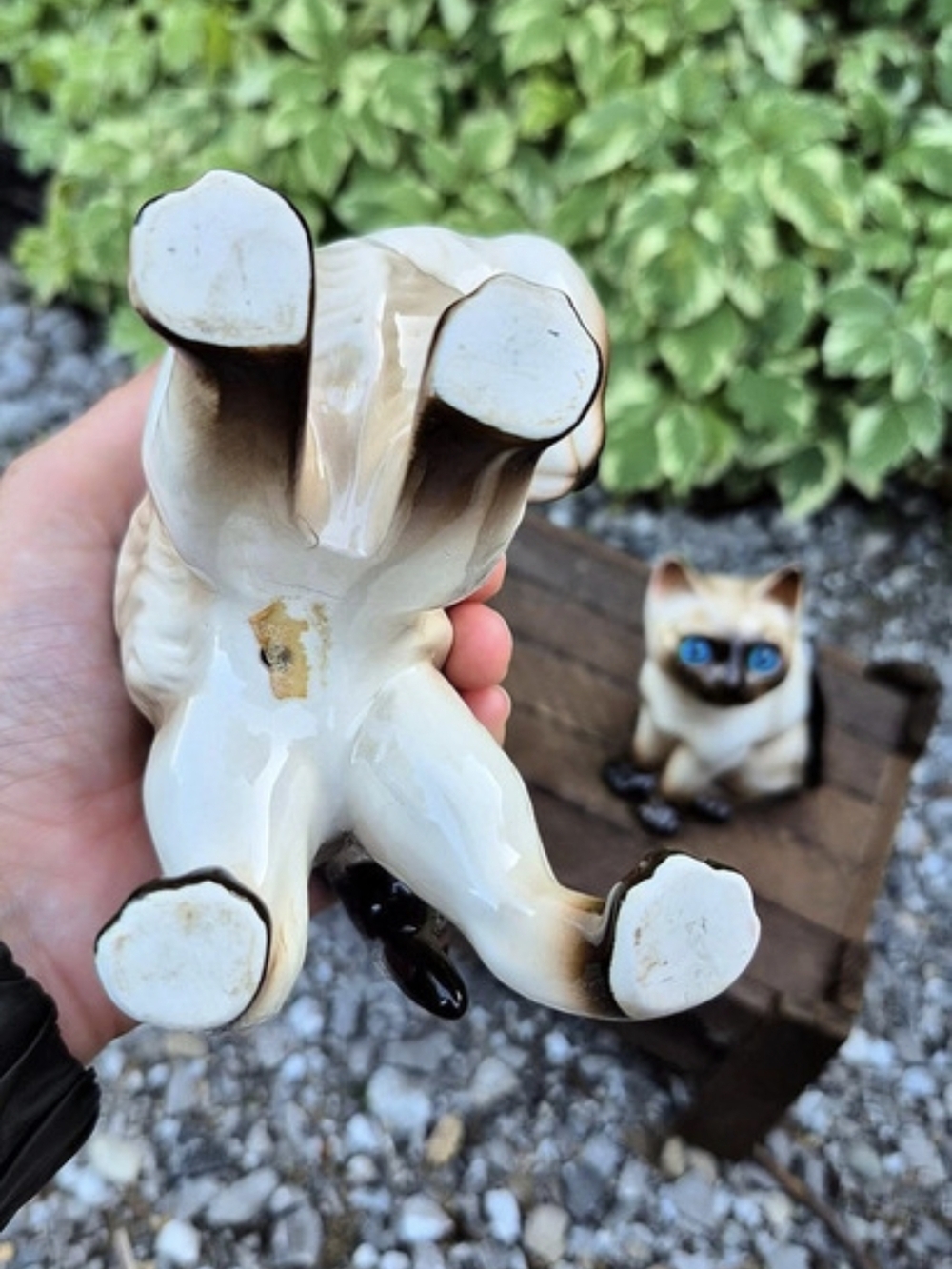 Vintage 1970s Siamese Cat Figurines Set of 2, MCM Ceramic Seal Point Kitten - Picture 11 of 14
